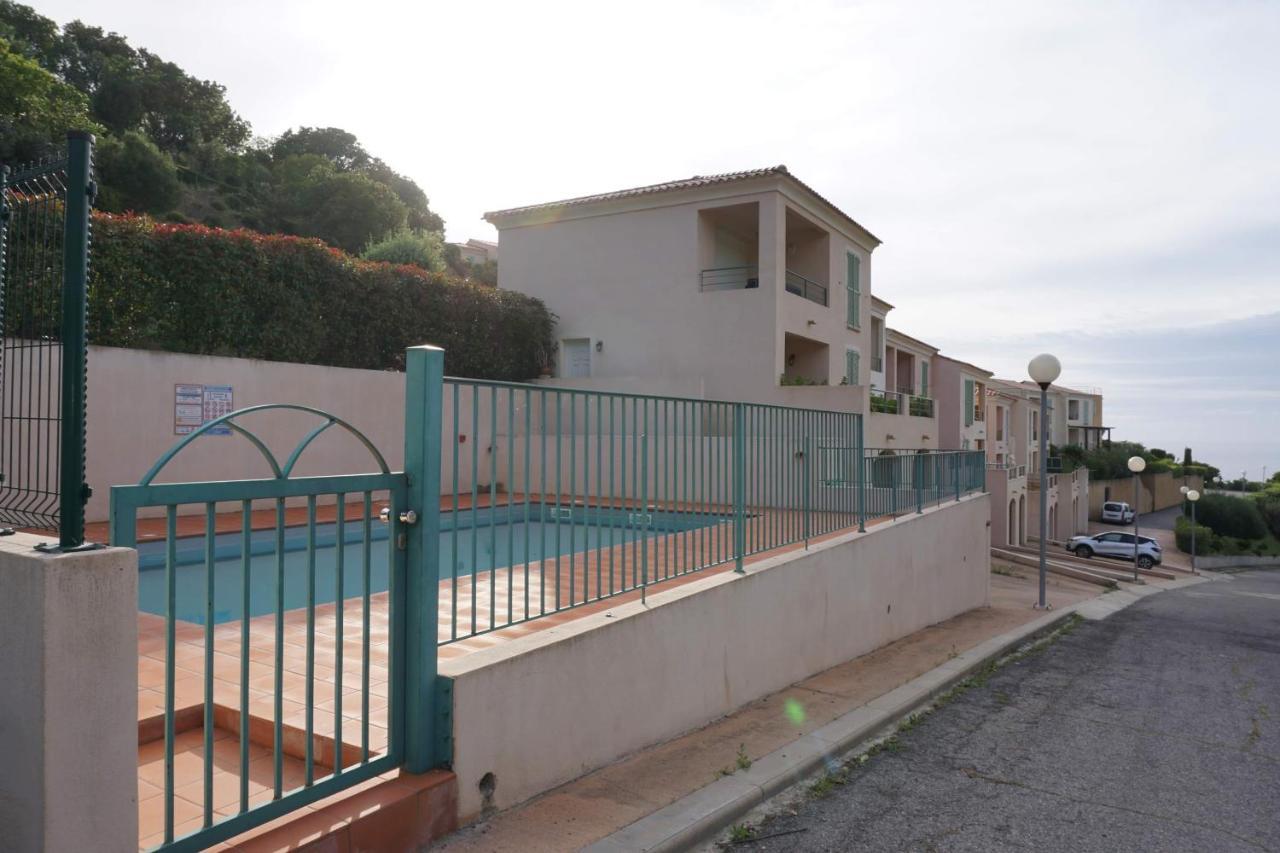 Joli T3 Familial Proche De La Mer Saint-Florent  Buitenkant foto
